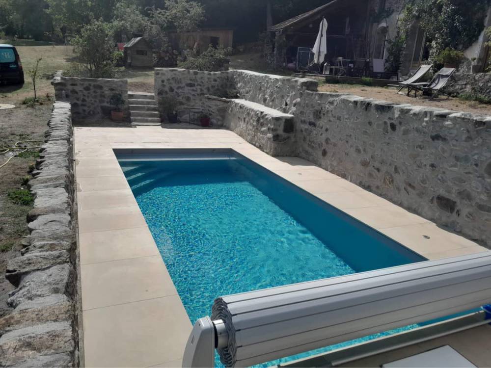Piscine creusée extérieure